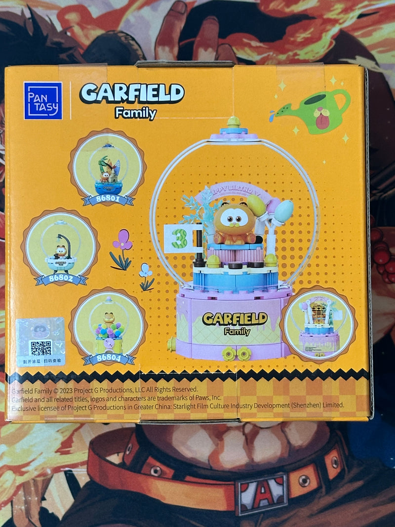 Birthday Cake Garfield - Garfield Crystal Ball Series Pantasy Garfield